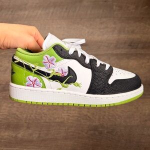 Nike Air Jordan 1 Low SE Shoes